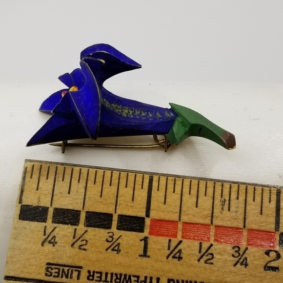 Gentian Violet Lily Mid Century Brooch Pin 30s Painted C Hook Closure Blue Vtg - Picture 10 of 12